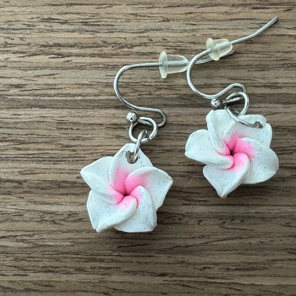 Handmade White & Pink Flower Dangle Earrings